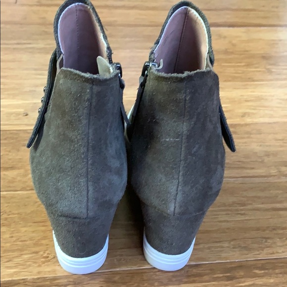 NEW L. PAOLO Women’s Suede Leather Wedge sz 7.5 M - Picture 4 of 5